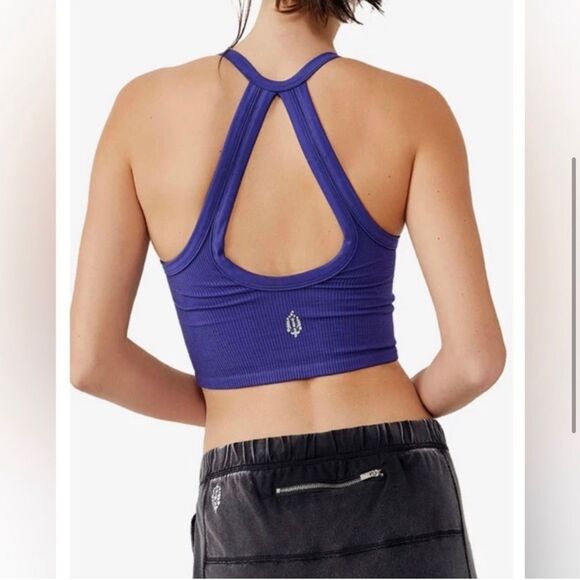 NWT Free People FP Movement Free Throw Henley Top Xs - Picture 2 of 3